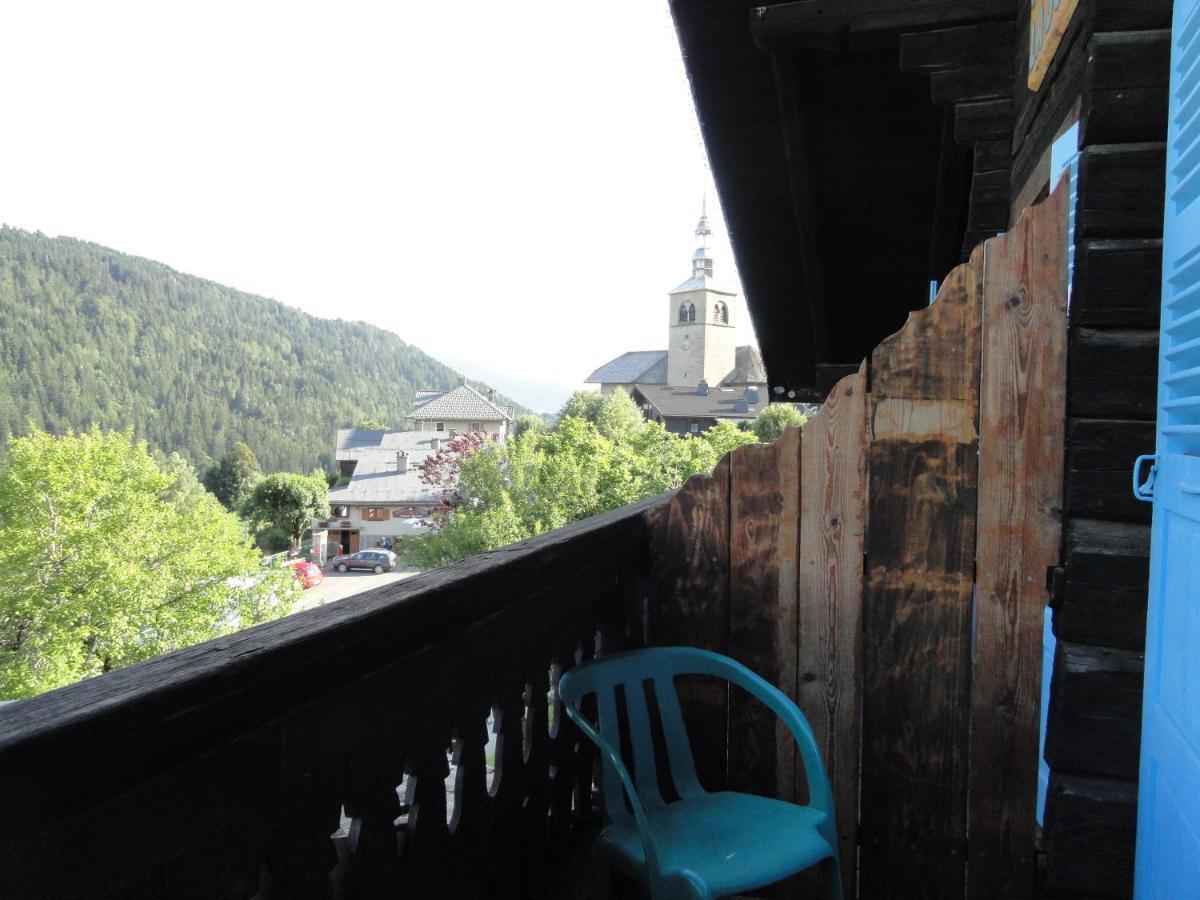 Отель Chalet La Source Saint-Nicolas-la-Chapelle  Номер фото