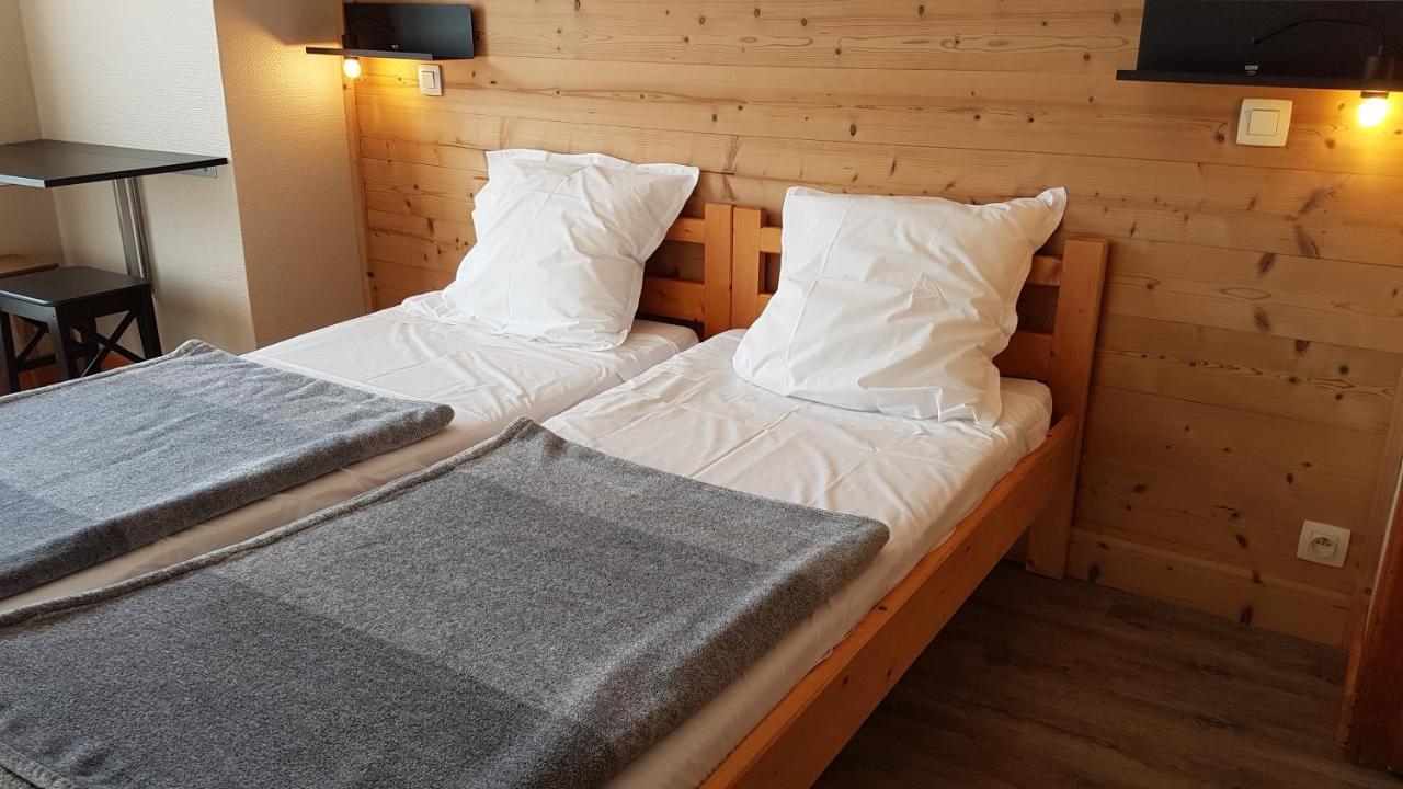Отель Chalet La Source Saint-Nicolas-la-Chapelle  Номер фото